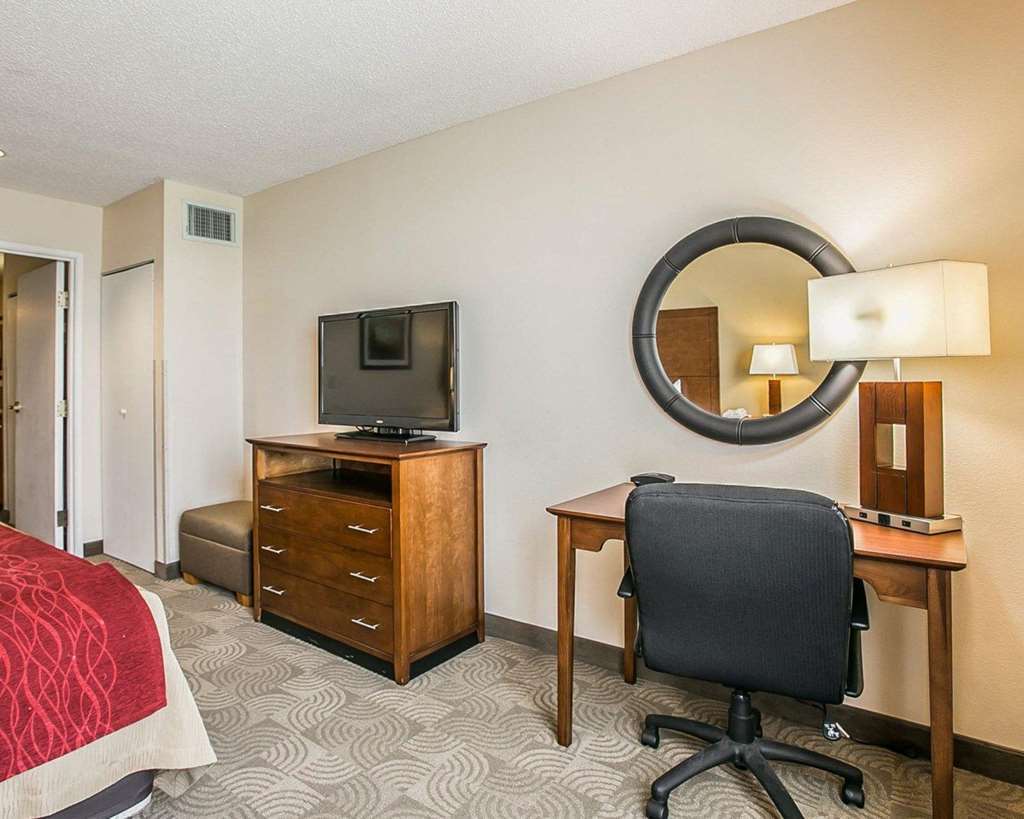 Comfort Inn & Suites Santee I-95 Oda fotoğraf