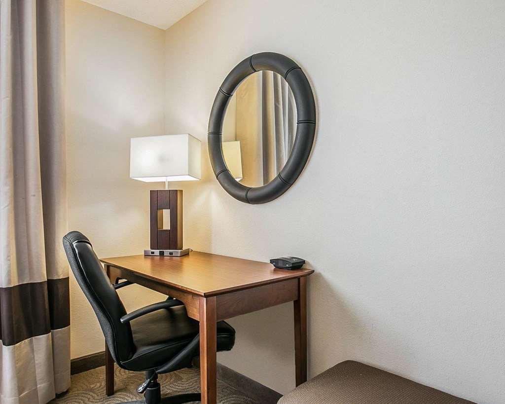 Comfort Inn & Suites Santee I-95 Oda fotoğraf